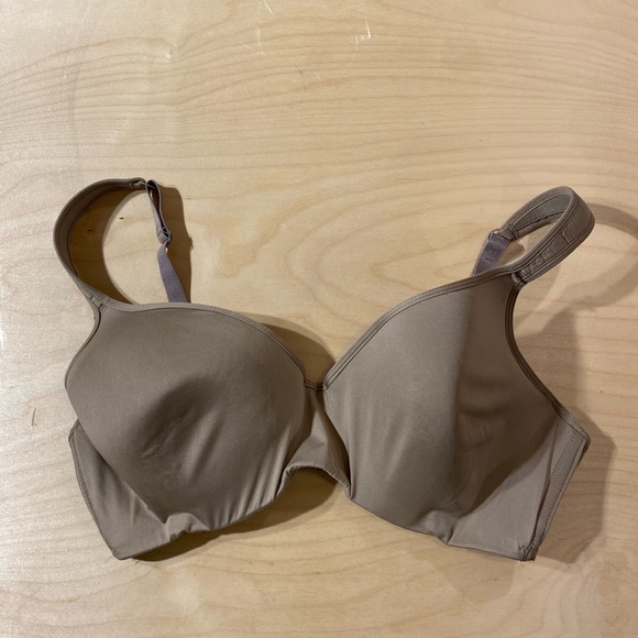 IZOD Wire Bra 42DD (CK) - Picture 3 of 10